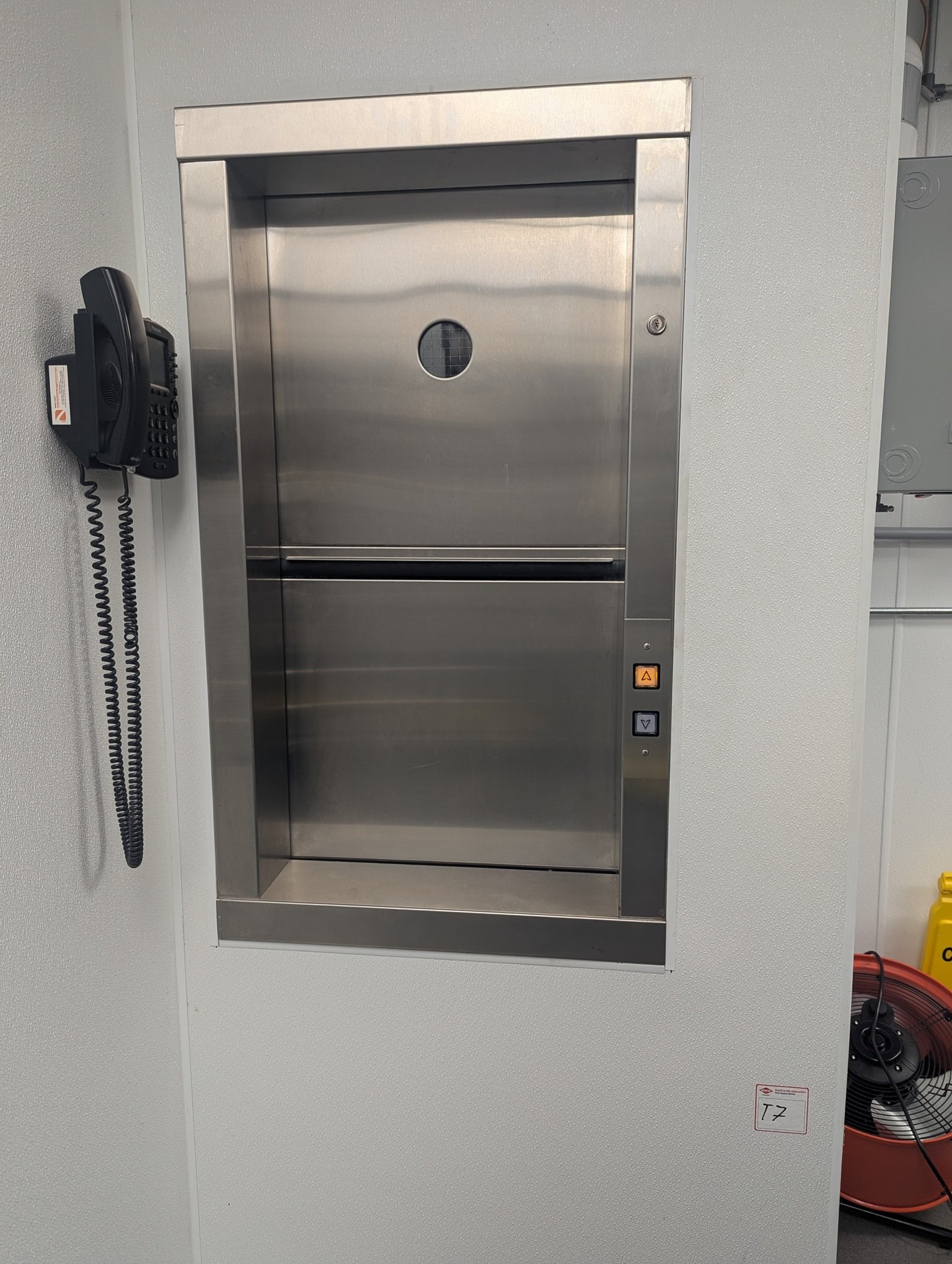 Delta LD Dumbwaiter for restaurant.